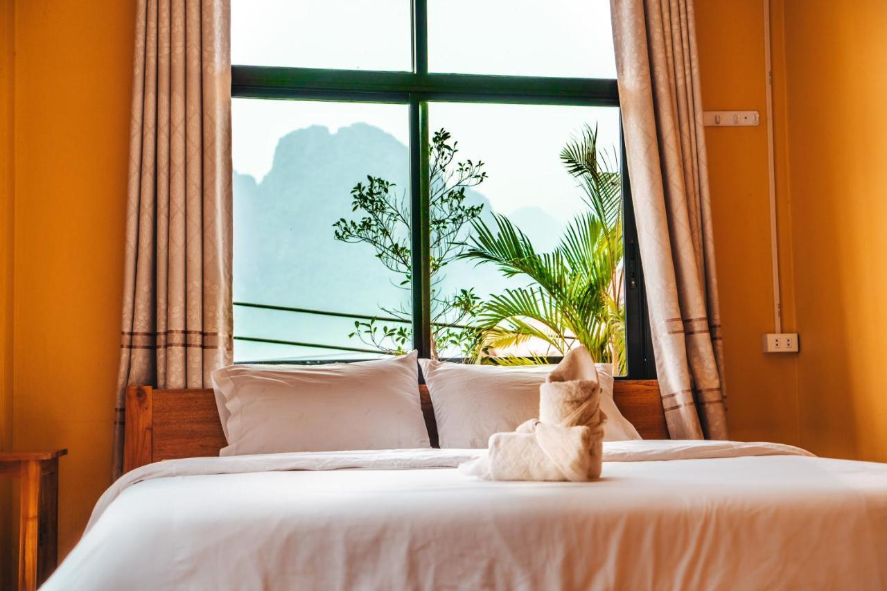Vang Vieng Sunset Guesthouse & Restaurant Eksteriør bilde